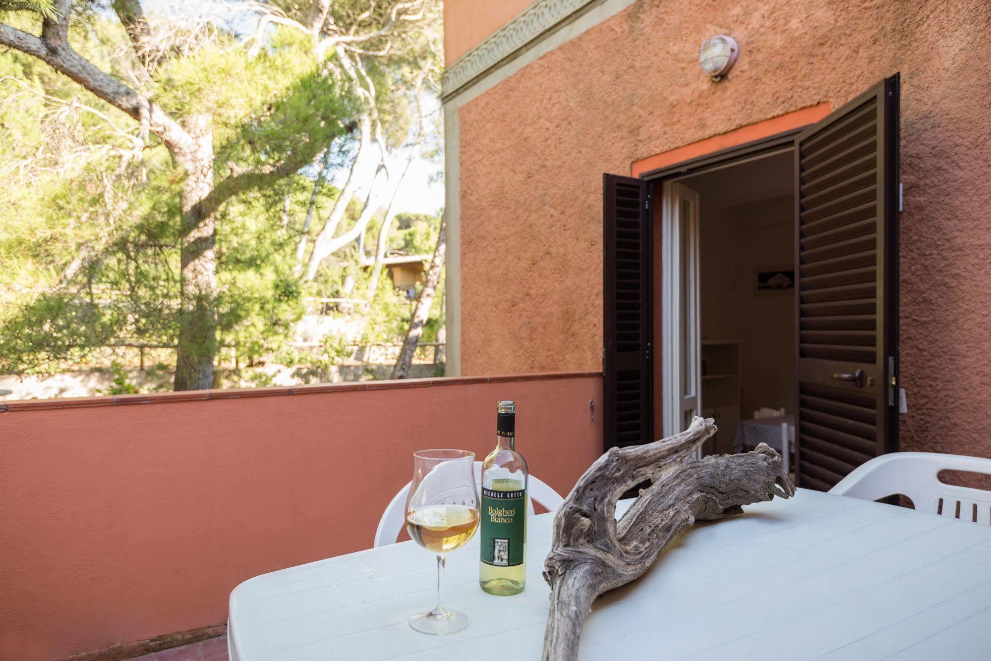 Villa Emilia Marina di Castagneto Carducci Dış mekan fotoğraf